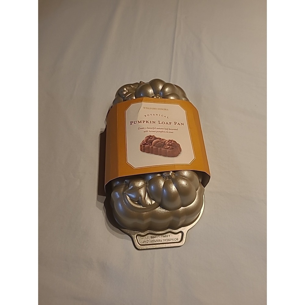Williams-Sonoma‎ Botanical Pumpkin Loaf Pan - Picture 2 of 5